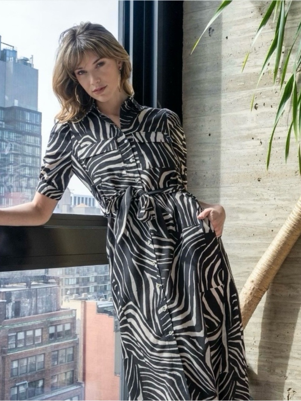 Nicole Miller Zaria Linen Short Sleeve Belted Zebra Shirt Dress
NWT Size 4